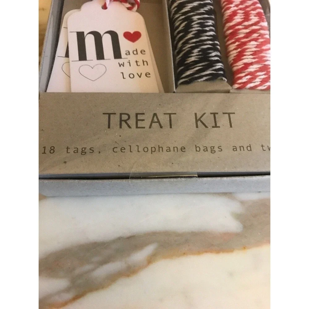 Meri Meri Treat Kit With 18 Tags Cellophane Bags & Twine Gift Packaging Set